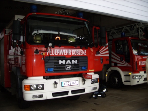 SS850010.JPG
